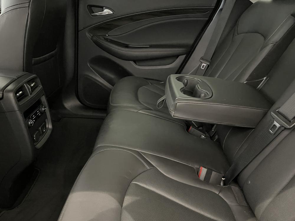 Buick Envision Essence AWD 2019 d’occasion à vendre - 32