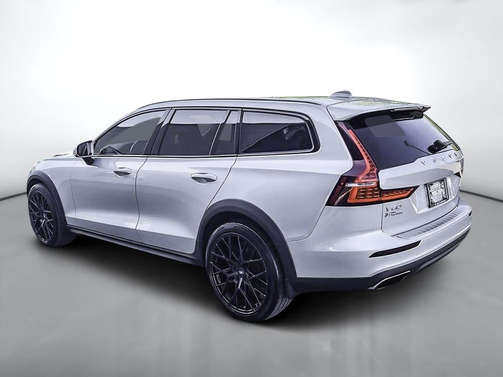 Volvo V60 Cross Country T5 AWD 2021 d’occasion à vendre - 7