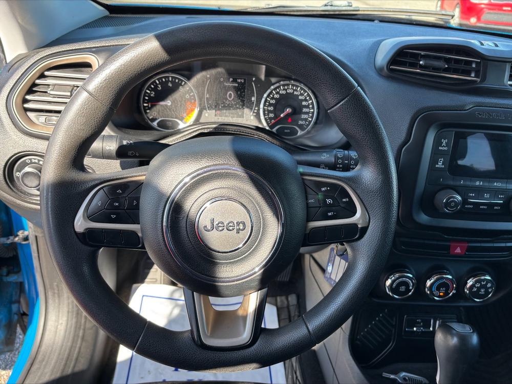 Jeep Renegade SPORT 2015 d’occasion à vendre - 14