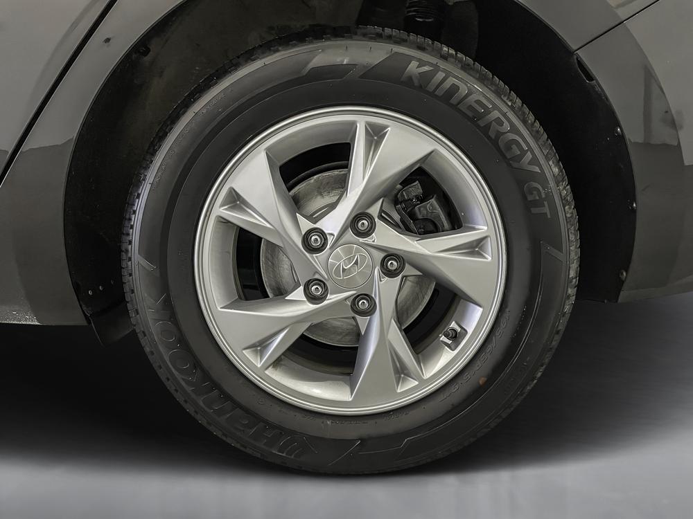 Hyundai Elantra Essential 2022 d’occasion à vendre - 8