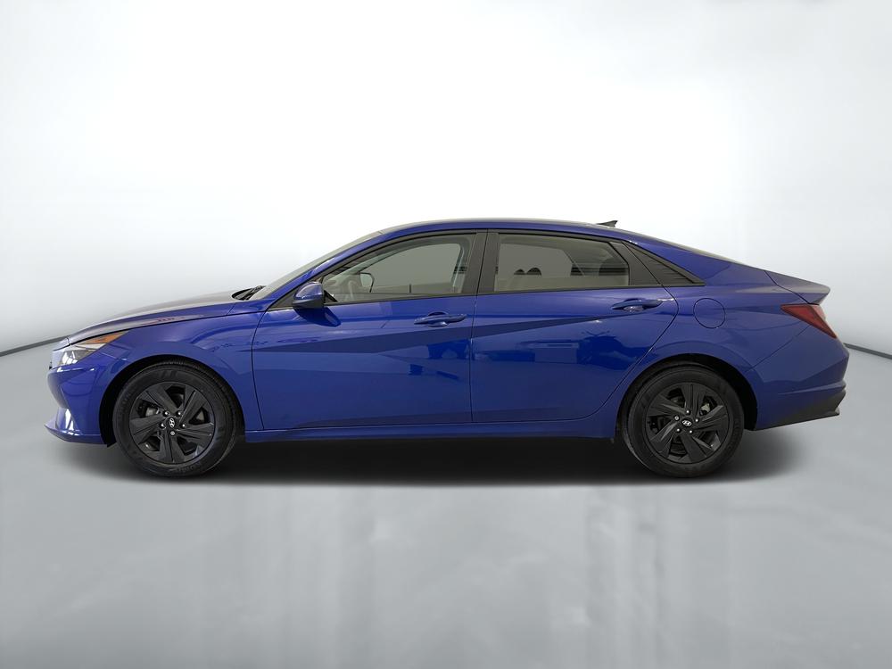 Hyundai Elantra Preferred 2022 d’occasion à vendre - 4