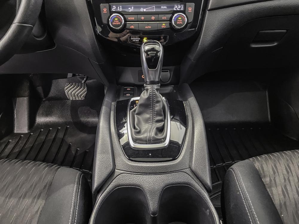 Nissan Rogue SV AWD 2020 d’occasion à vendre - 29