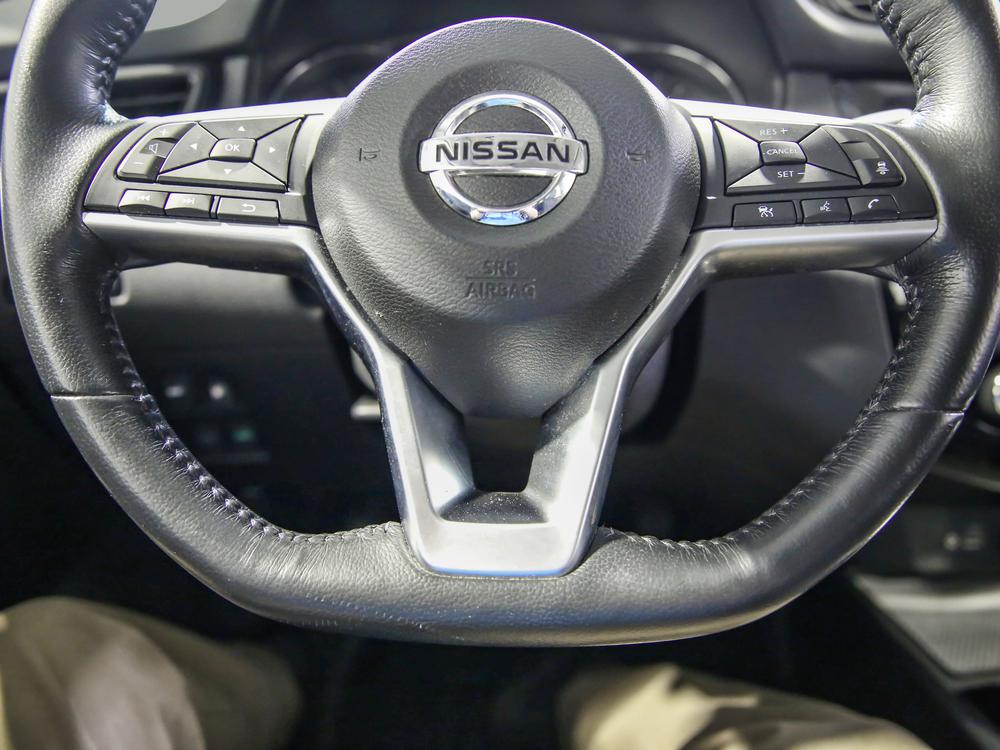 Nissan Rogue SV 2018 d’occasion à vendre - 19