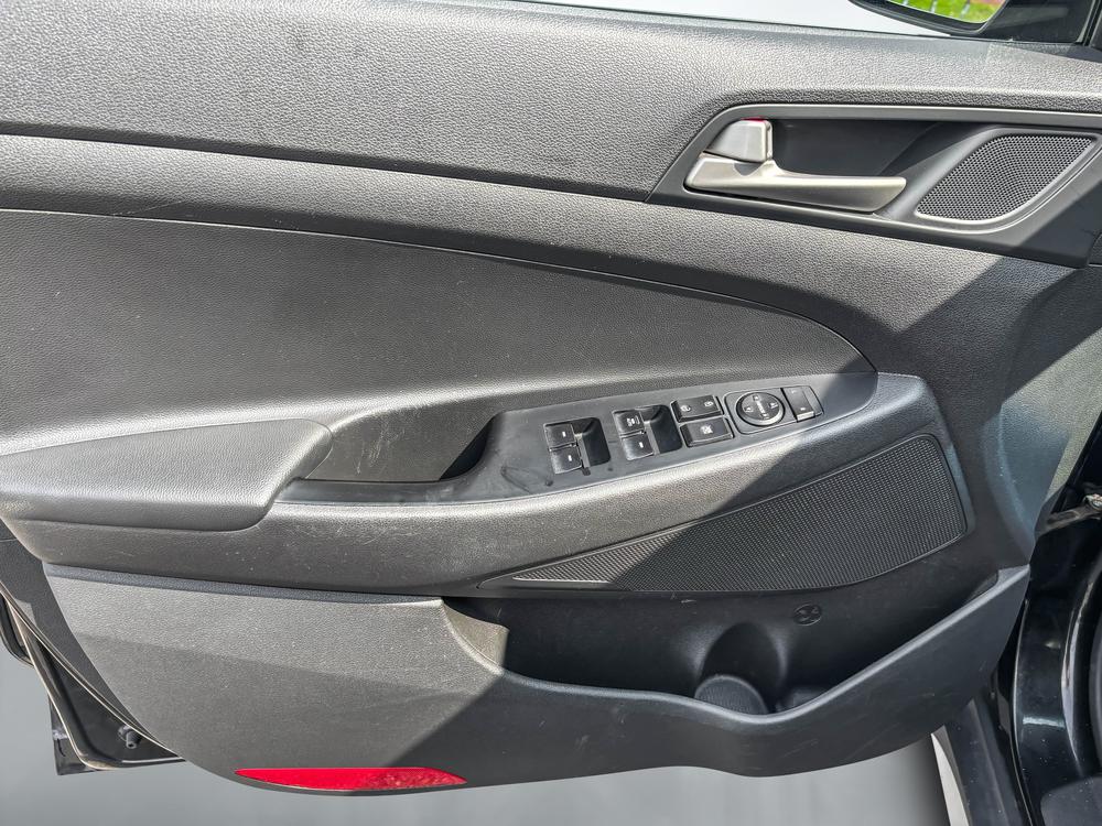 Hyundai Tucson SE 2018 d’occasion à vendre - 9