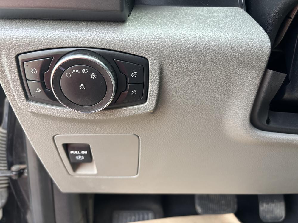 Ford F-150 XLT 2019 d’occasion à vendre - 16