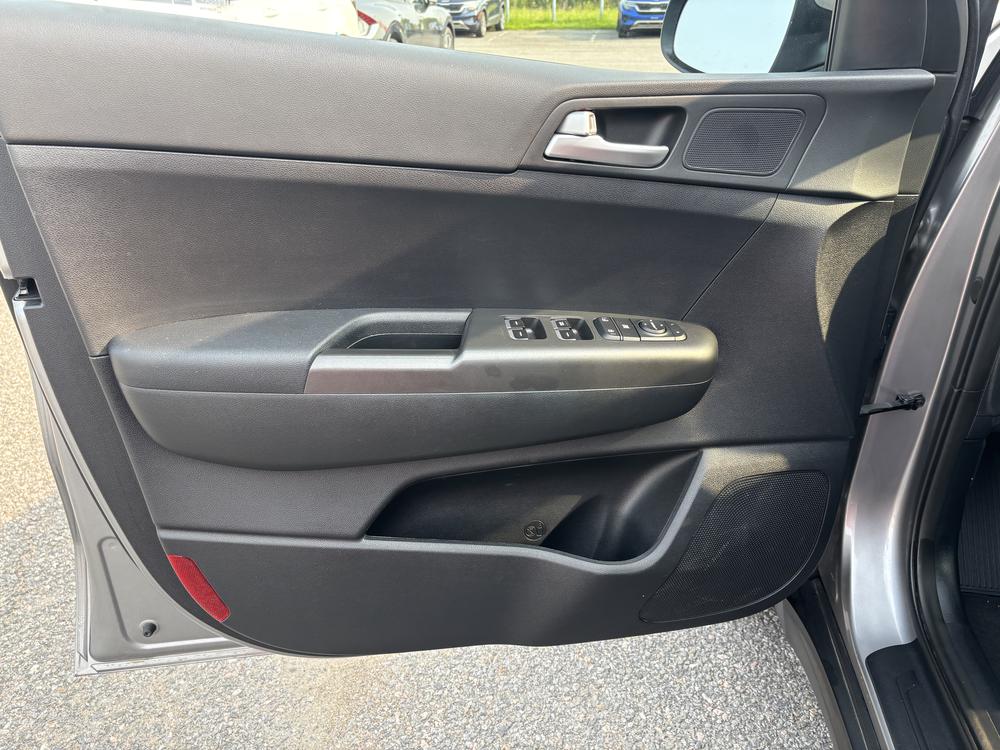 Kia Sportage LX AWD 2022 d’occasion à vendre - 11