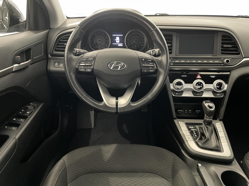 Hyundai Elantra Preferred 2020 d’occasion à vendre - 11