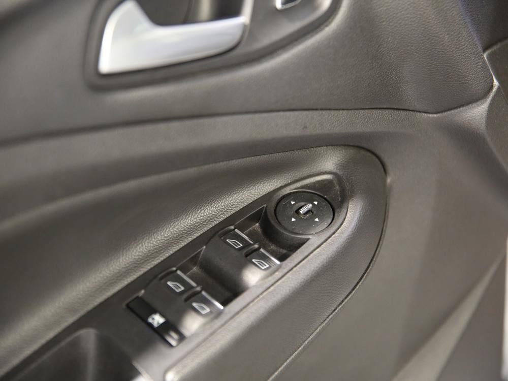 Ford Escape SE 2015 d’occasion à vendre - 17