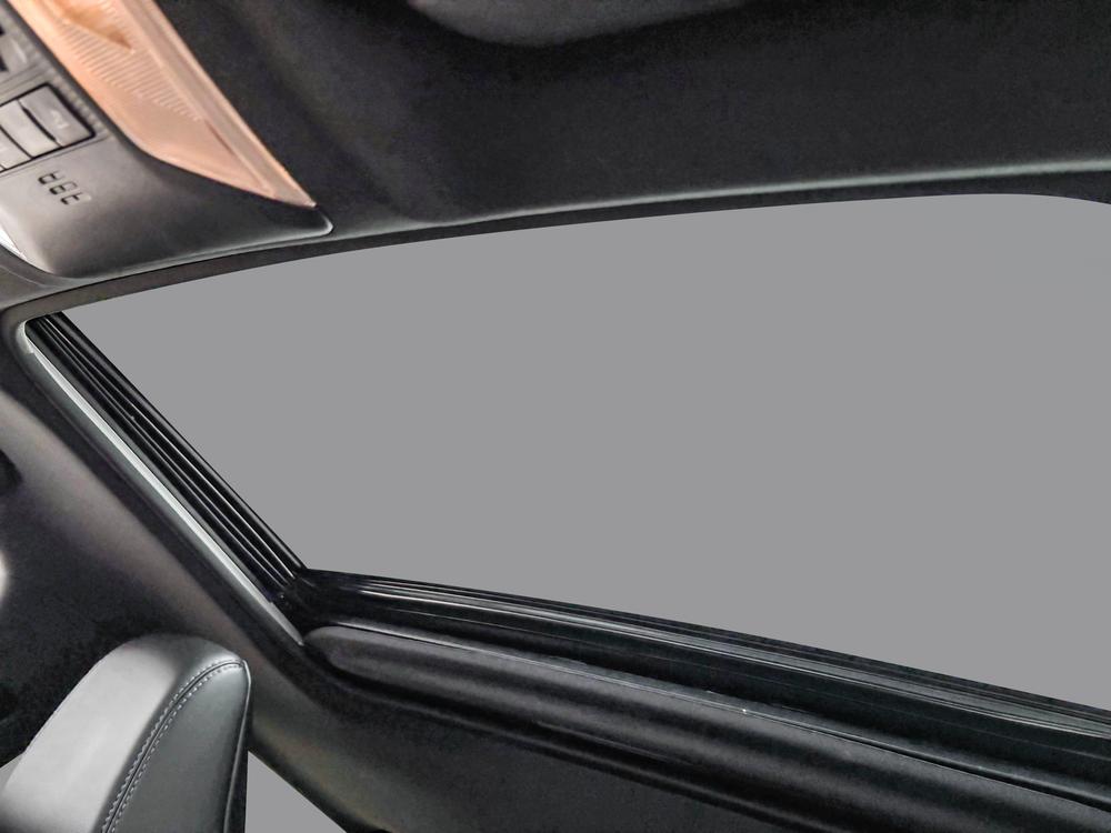 Toyota RAV4 XLE HYBRIDE 2021 d’occasion à vendre - 29