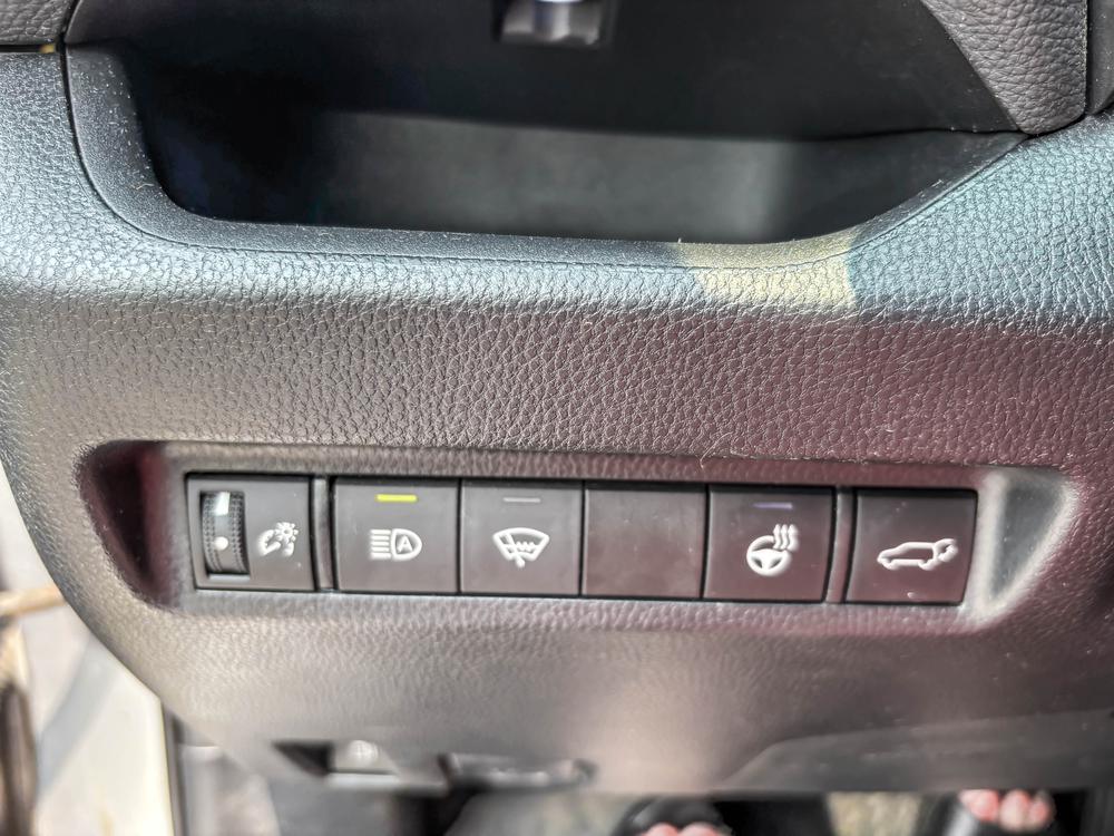 Toyota RAV4 XLE HYBRIDE 2021 d’occasion à vendre - 16