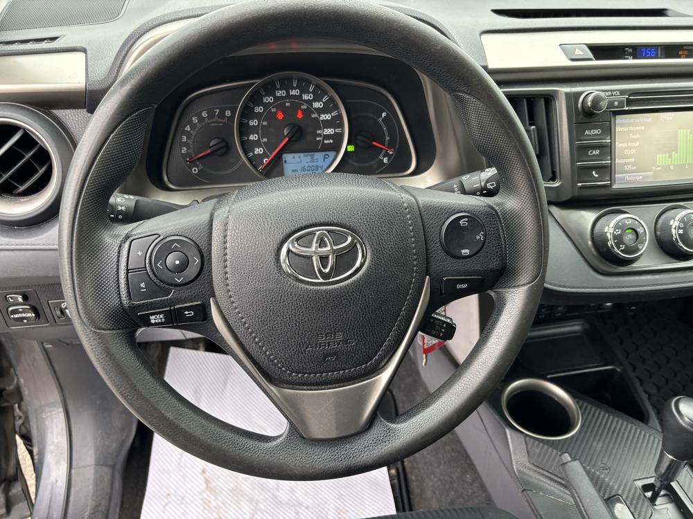 Toyota RAV4 LE 2015 d’occasion à vendre - 14