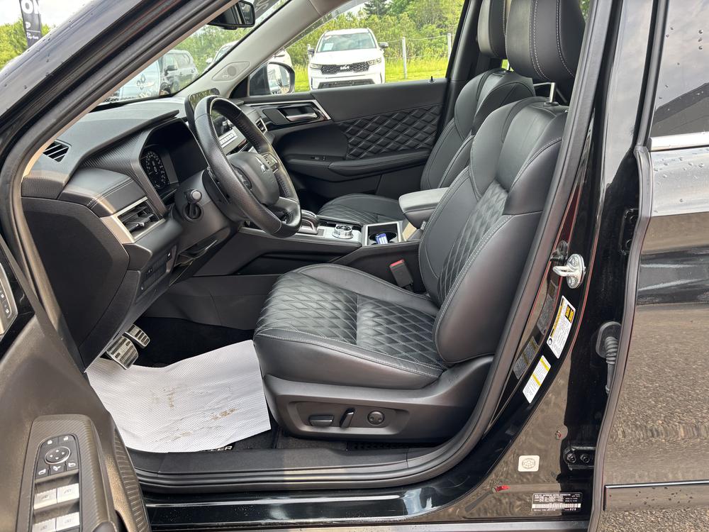 Mitsubishi Outlander GT 2023 d’occasion à vendre - 12