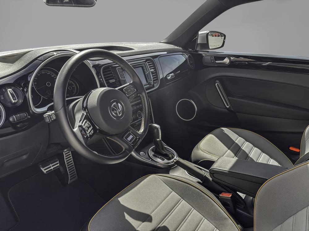 Volkswagen Beetle DUNE 2019 d’occasion à vendre - 16