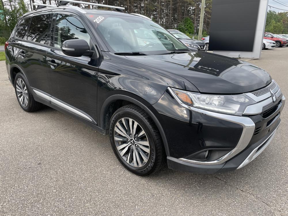 Mitsubishi Outlander ES