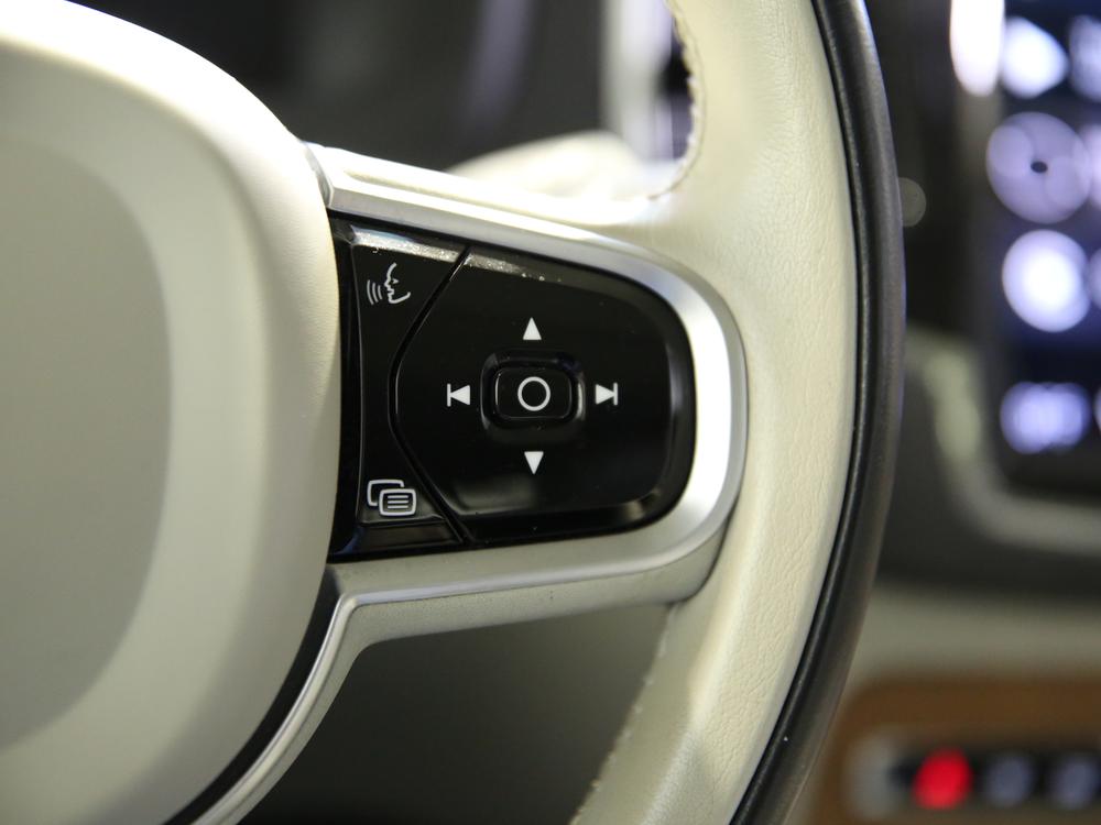 Volvo XC90 T6 MOMENTUM AWD 2022 d’occasion à vendre - 23