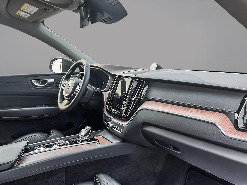 Volvo XC60 B6 ULTIMATE 2023 d’occasion à vendre - 18