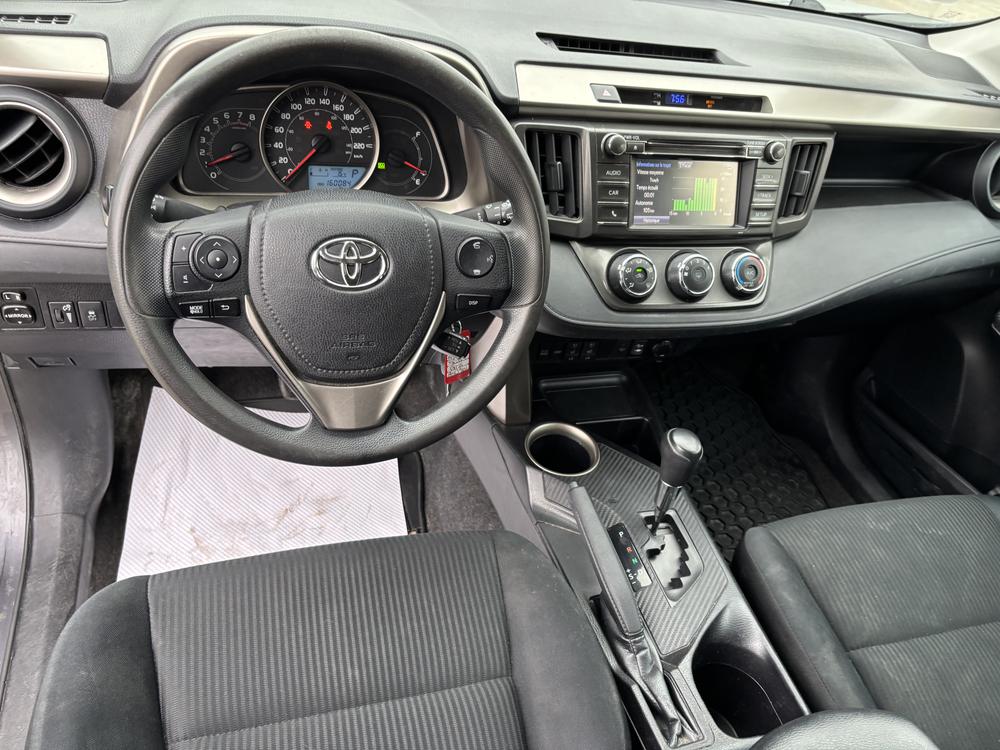 Toyota RAV4 LE 2015 d’occasion à vendre - 13