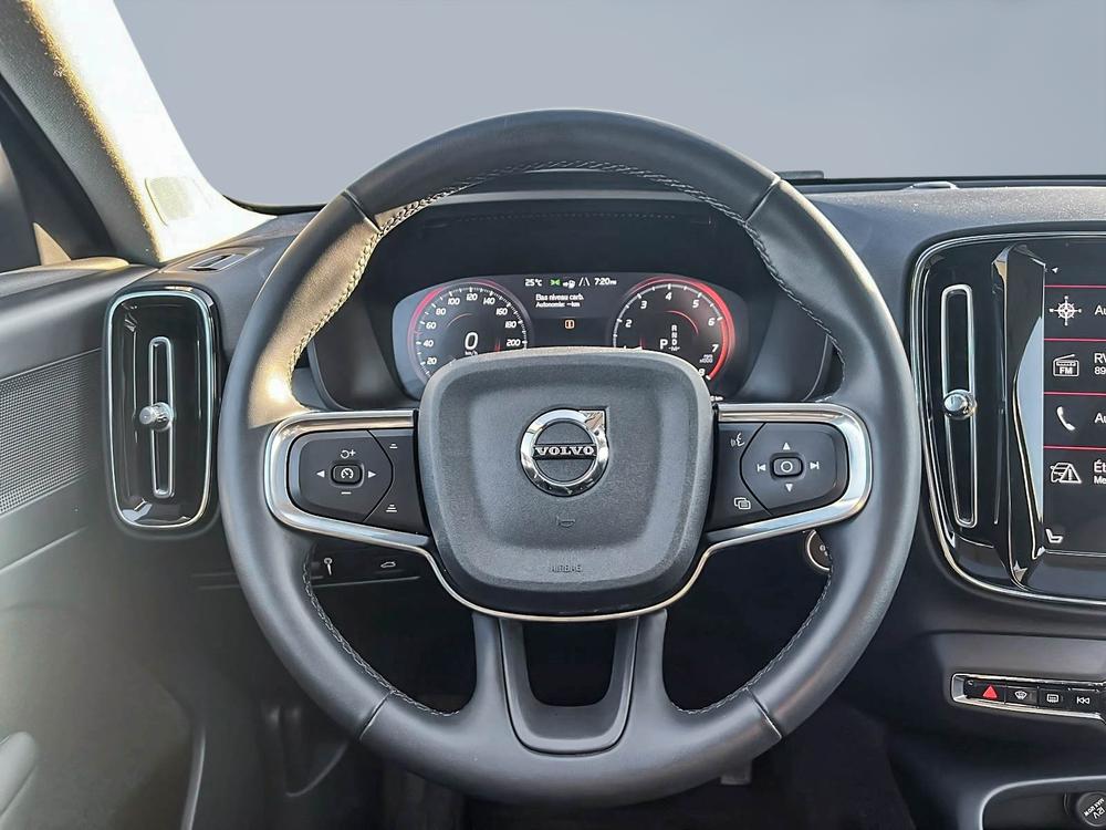 Volvo XC40 T5 MOMENTUM 2022 d’occasion à vendre - 13