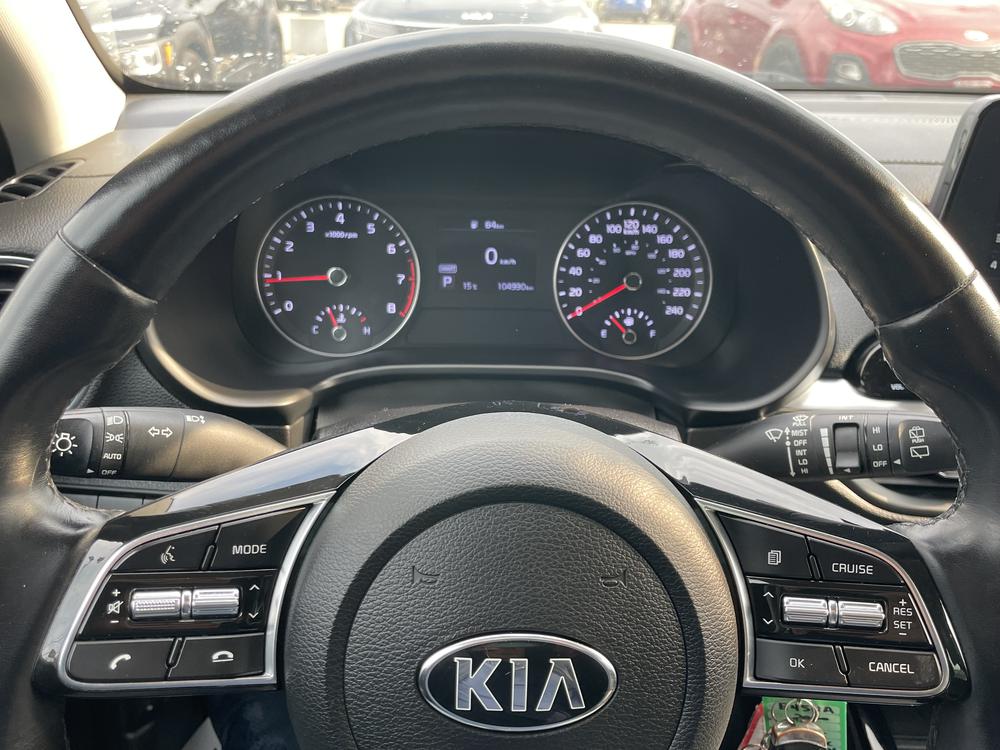 Kia Forte5 EX 2020 d’occasion à vendre - 24