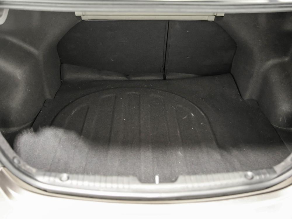 Hyundai Accent GLS 2013 d’occasion à vendre - 29
