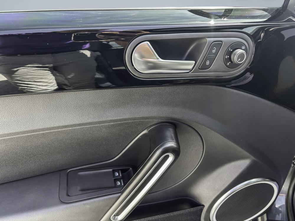 Volkswagen Beetle DUNE 2019 d’occasion à vendre - 12