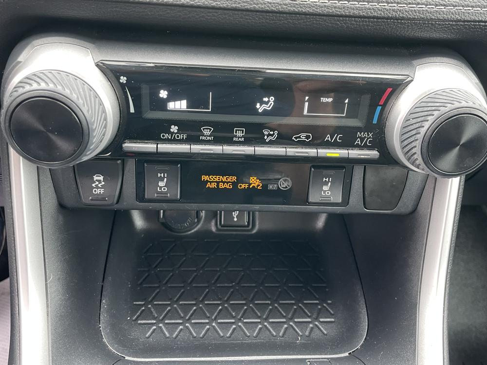 Toyota RAV4 LE 2020 d’occasion à vendre - 22