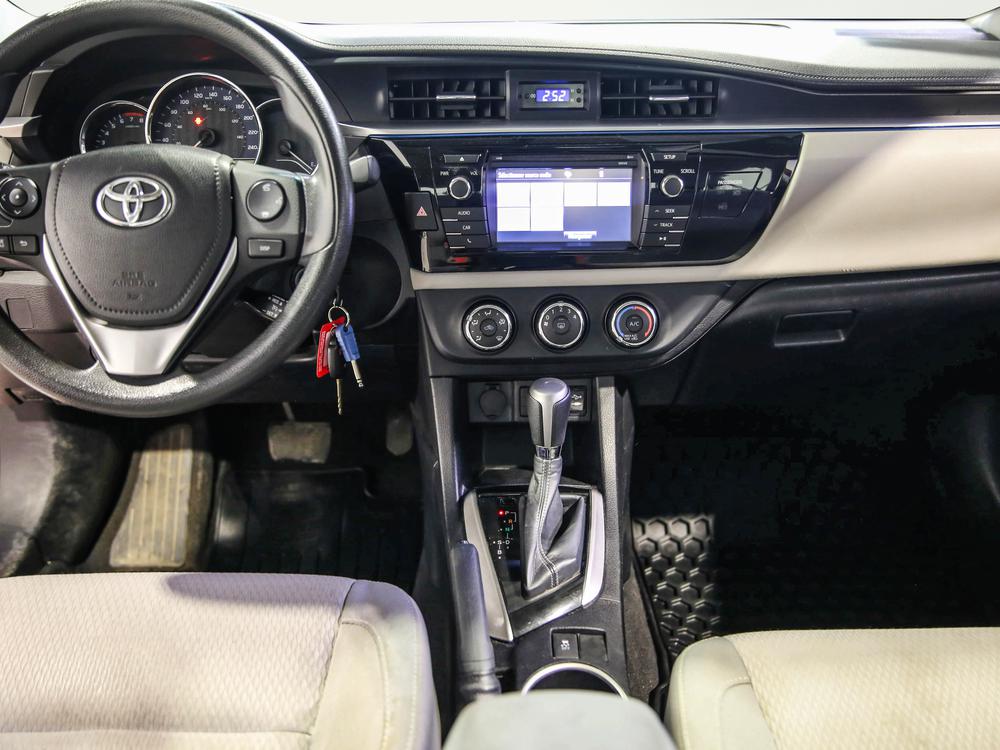 Toyota Corolla LE 2014 d’occasion à vendre - 24