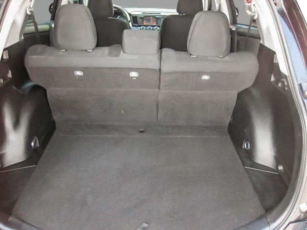 Toyota RAV4 LE 2018 d’occasion à vendre - 24