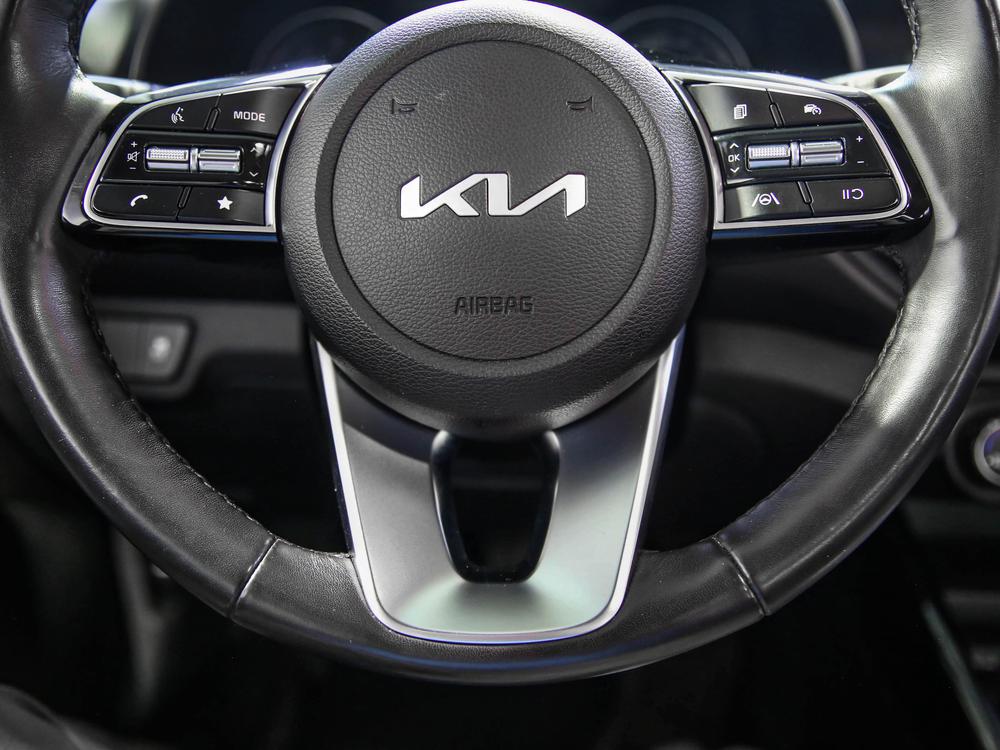 Kia Forte EX 2023 d’occasion à vendre - 17