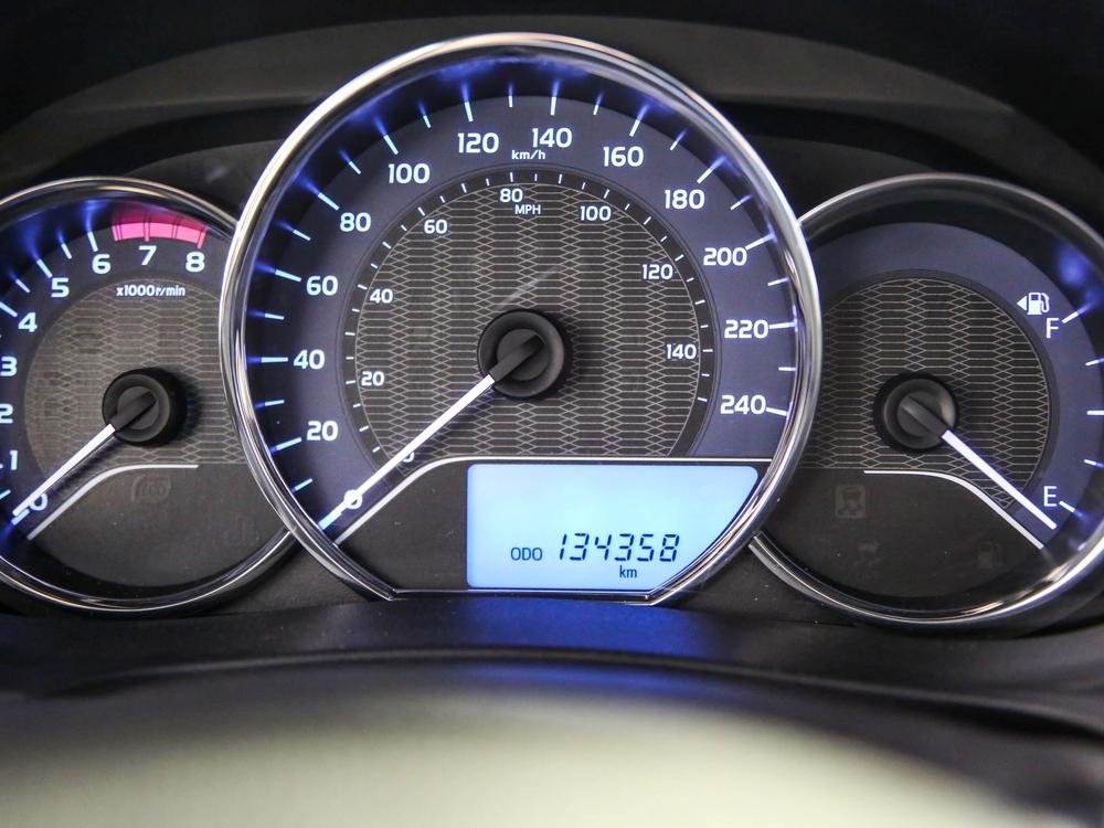 Toyota Corolla LE 2014 d’occasion à vendre - 26