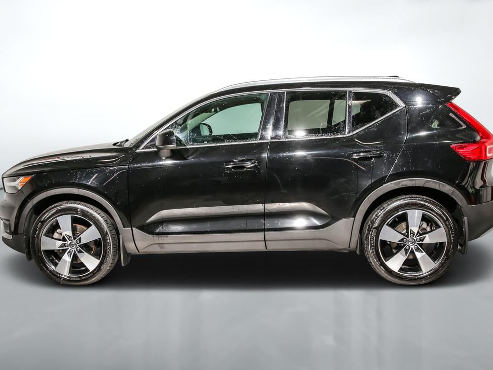 Volvo XC40 T5 MOMENTUM AWD 2022 d’occasion à vendre - 4