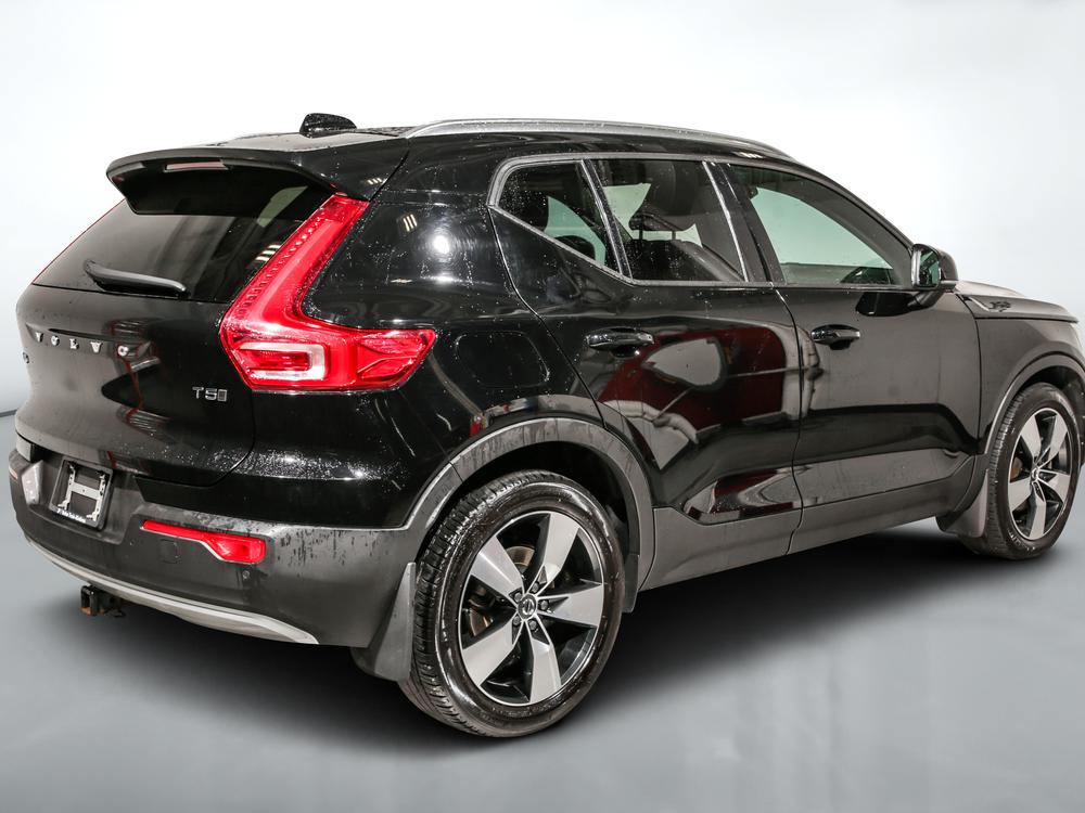 Volvo XC40 T5 MOMENTUM AWD 2022 d’occasion à vendre - 8