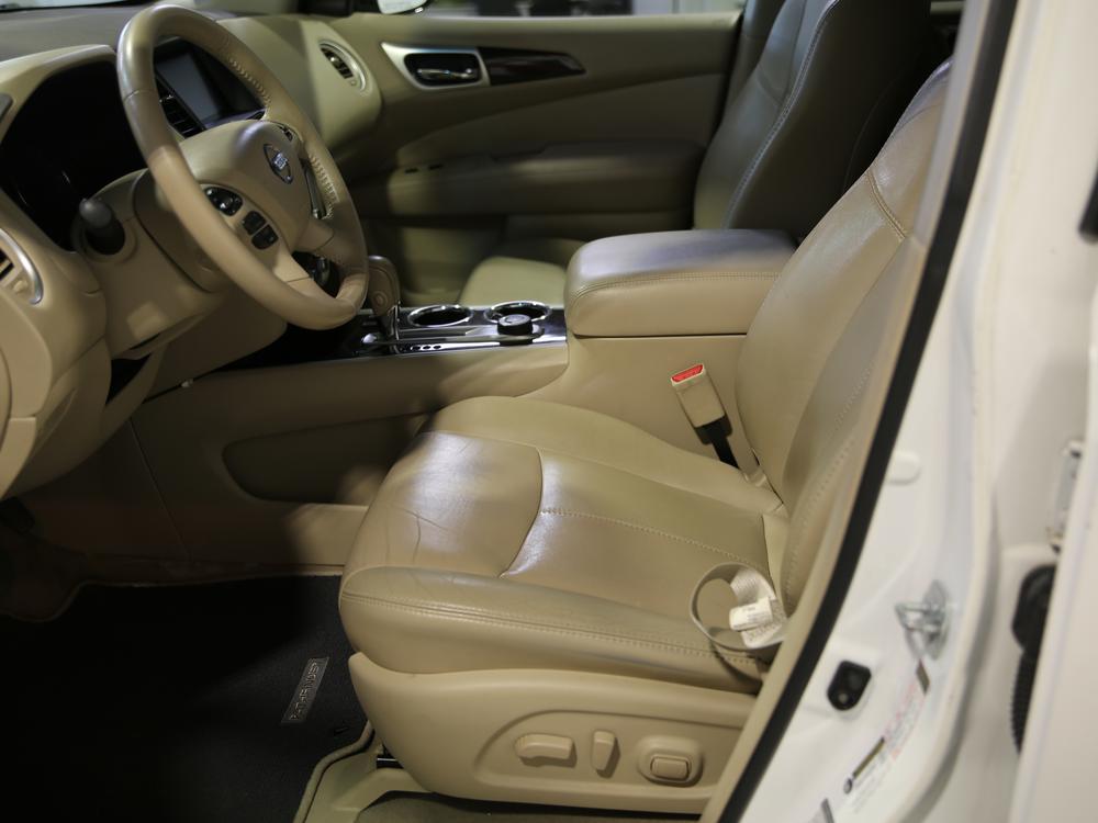 Nissan Pathfinder S 2014 d’occasion à vendre - 16