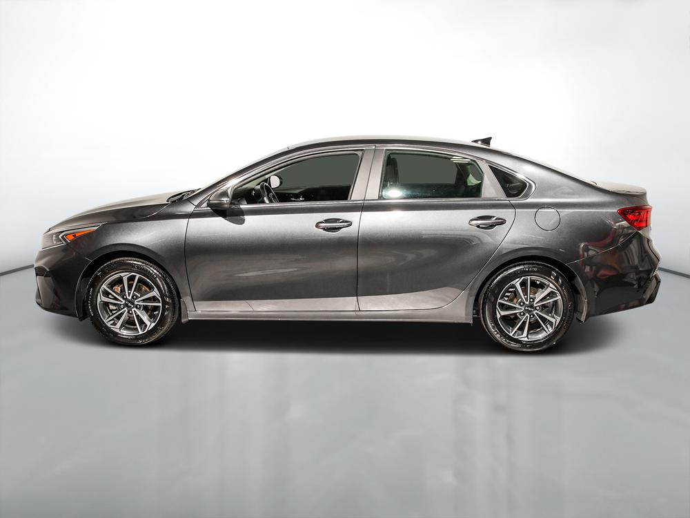 Kia Forte EX 2023 d’occasion à vendre - 7