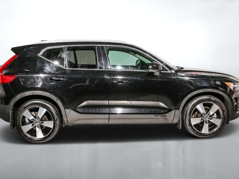 Volvo XC40 T5 MOMENTUM AWD 2022 d’occasion à vendre - 9