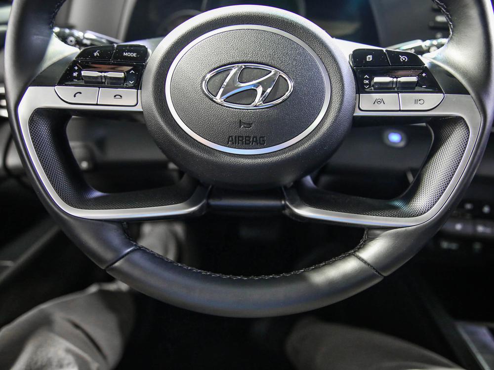Hyundai Elantra Preferred 2022 d’occasion à vendre - 18