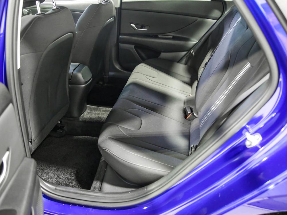 Hyundai Elantra Preferred 2022 d’occasion à vendre - 32