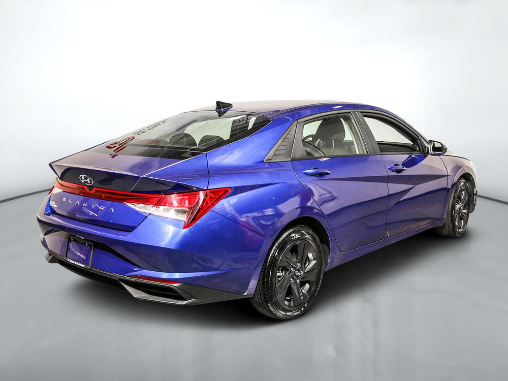 Hyundai Elantra Preferred 2022 d’occasion à vendre - 3