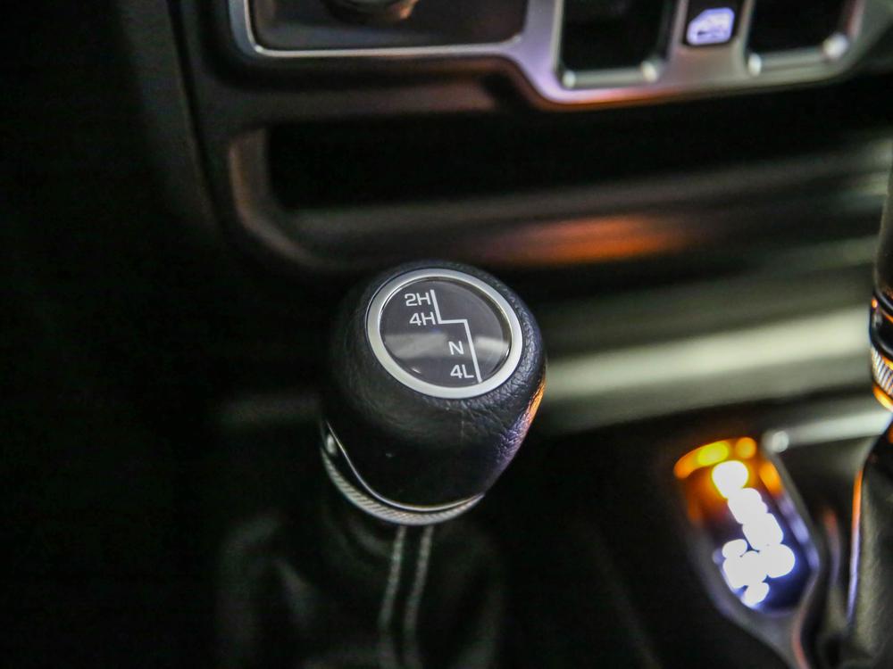 Jeep Wrangler Sahara 2023 d’occasion à vendre - 29