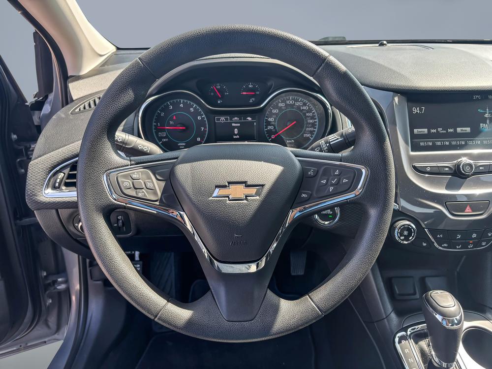 Chevrolet Cruze LT turbo 2018 d’occasion à vendre - 17