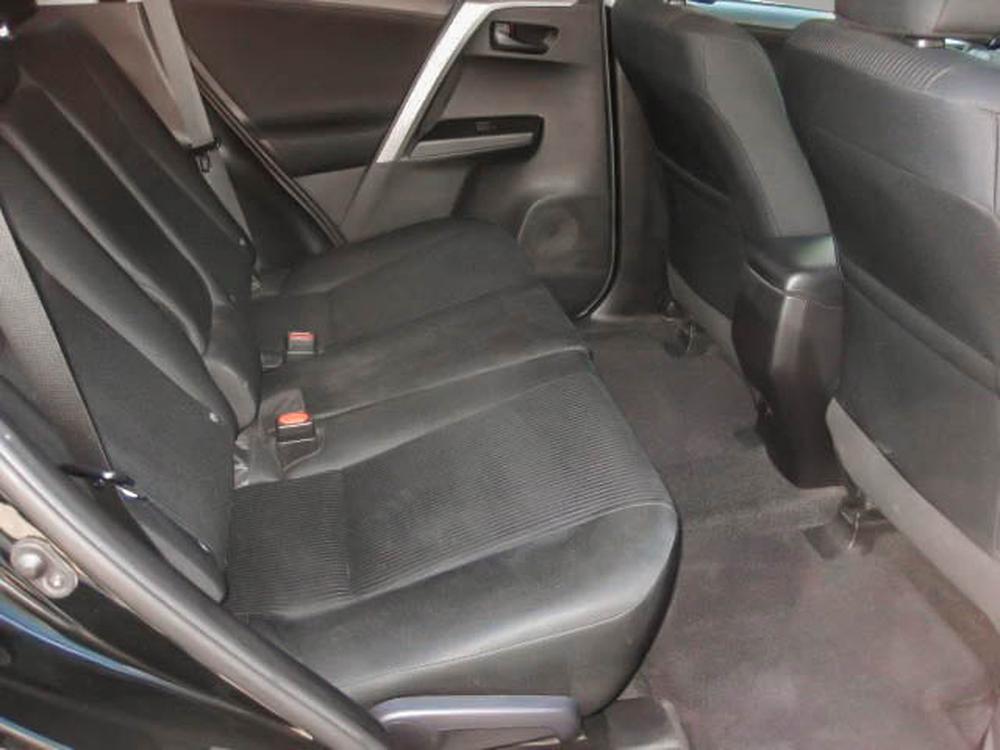 Toyota RAV4 LE 2018 d’occasion à vendre - 27