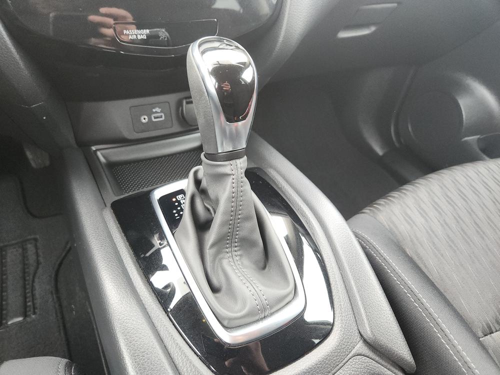 Nissan Rogue S 2018 d’occasion à vendre - 17