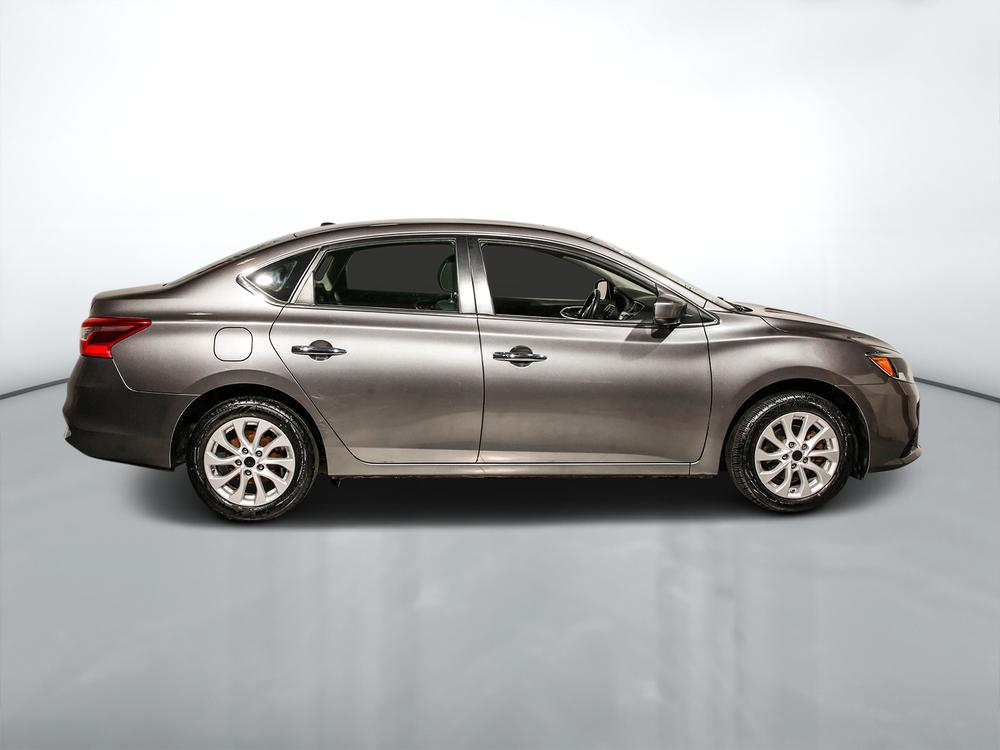 Nissan Sentra SV 2016 d’occasion à vendre - 2