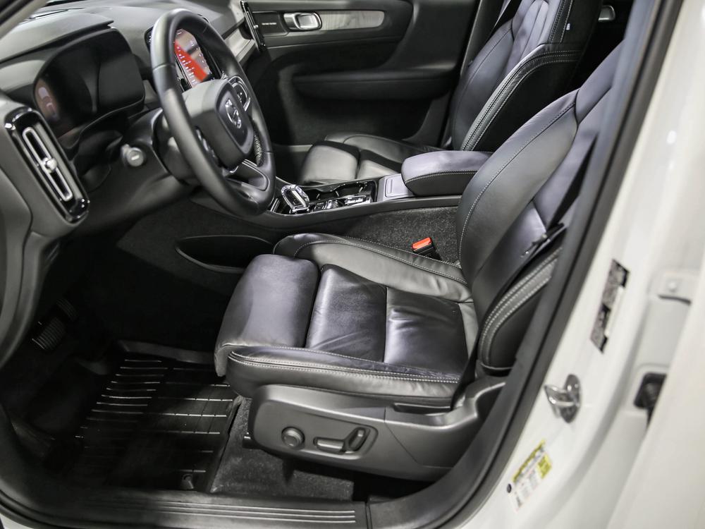 Volvo XC40 B5 ULTIMATE 2023 d’occasion à vendre - 18