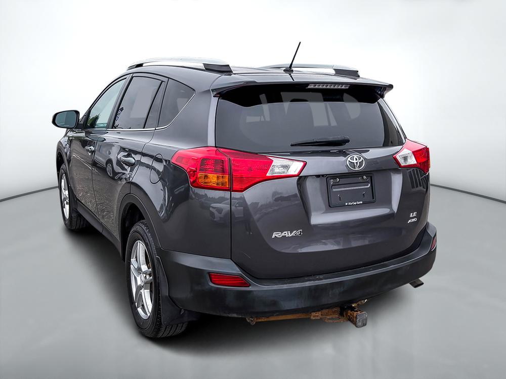 Toyota RAV4 LE 2015 d’occasion à vendre - 6