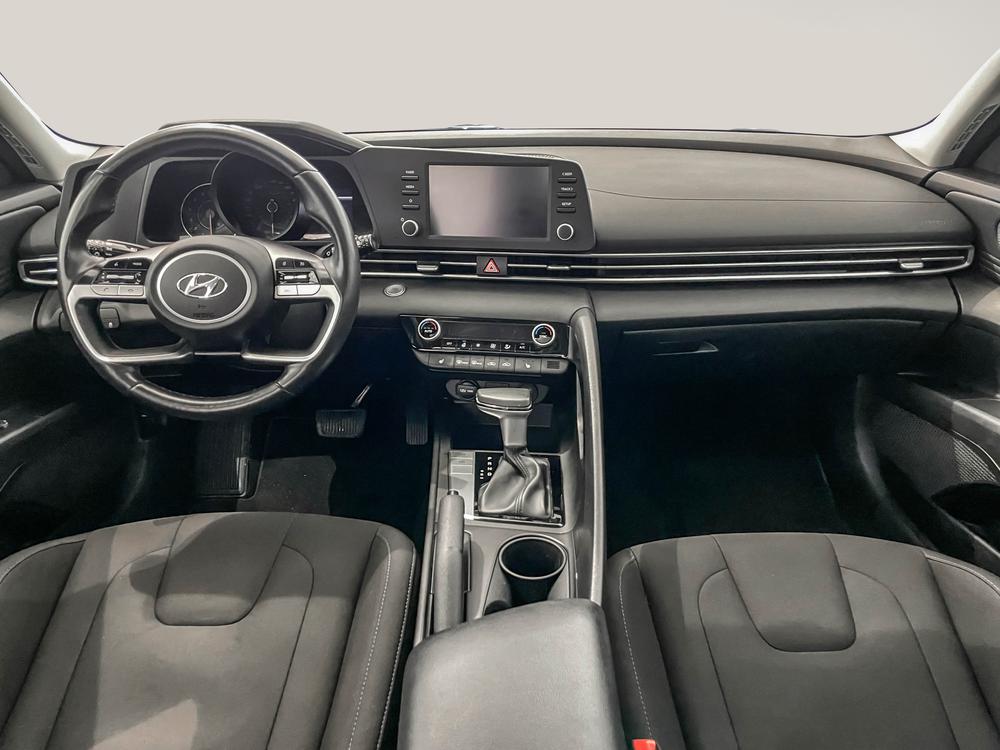 Hyundai Elantra Preferred Tech 2021 d’occasion à vendre - 9