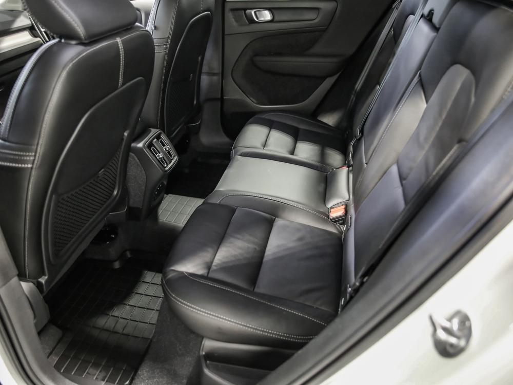 Volvo XC40 B5 ULTIMATE 2023 d’occasion à vendre - 33