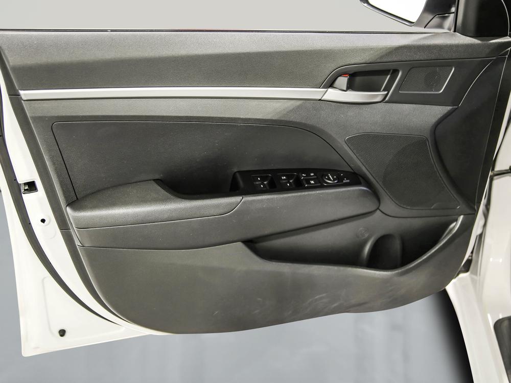 Hyundai Elantra SE 2019 d’occasion à vendre - 13
