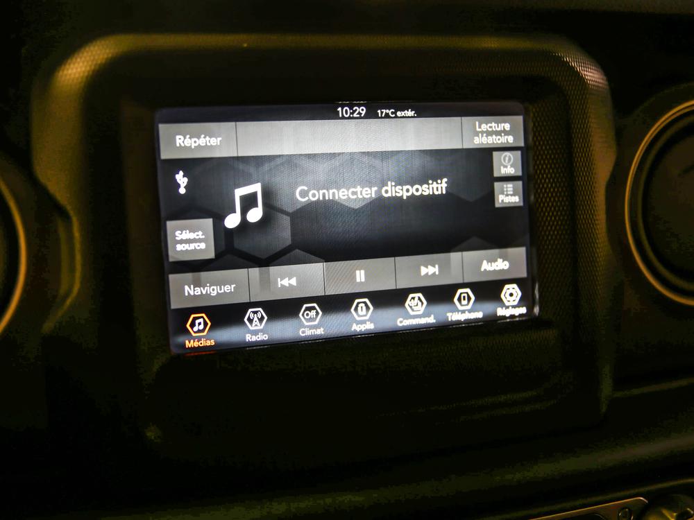 Jeep Wrangler Sport S Modifié 2023 d’occasion à vendre - 26