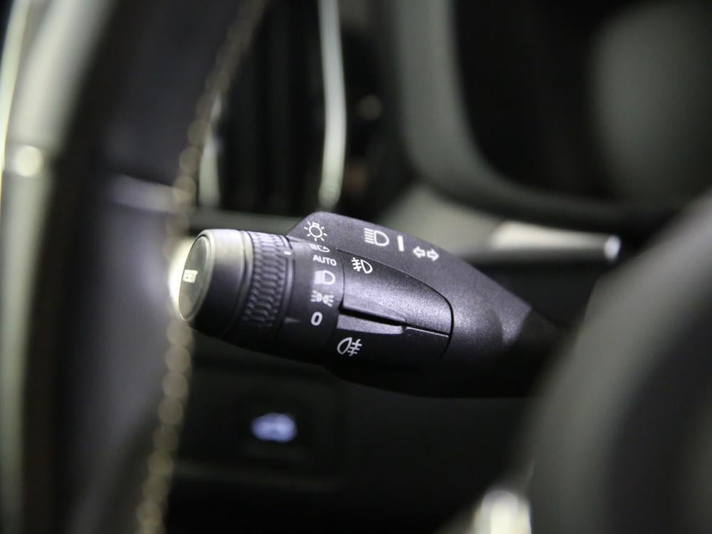 Volvo XC60 T6 R-DESIGN 2021 d’occasion à vendre - 27
